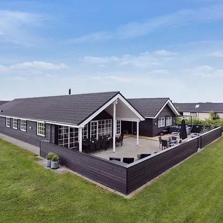 Cxxxiii Holiday home *